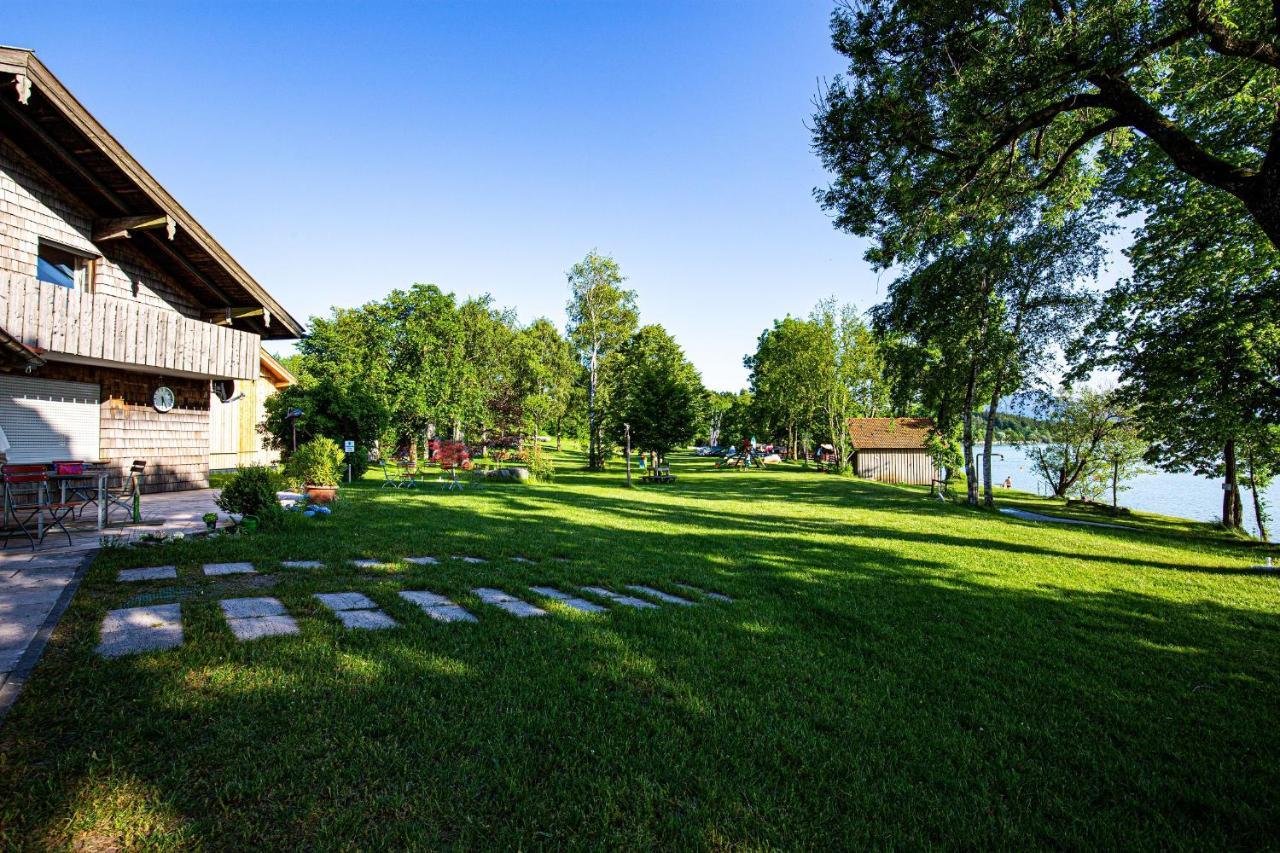 Ferienwohnungen Am Strandbad Chieming Exteriör bild